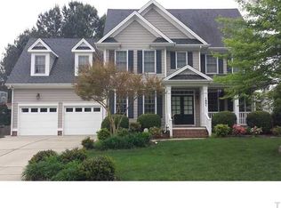 1861 Old College Cir, Wake Forest, NC 27587