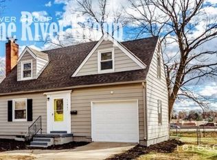 11431 E Highridge Dr, Independence, MO 64052