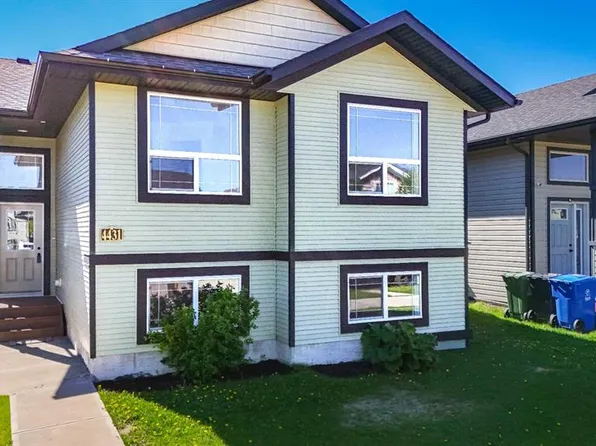 4431 W 54th St, Rocky Mountain House, AB T4T 0B2