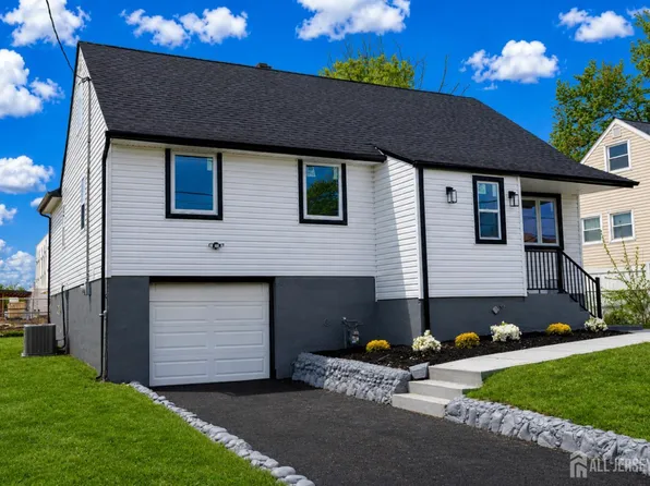 25 Menlo Ave, Metuchen, NJ 08840