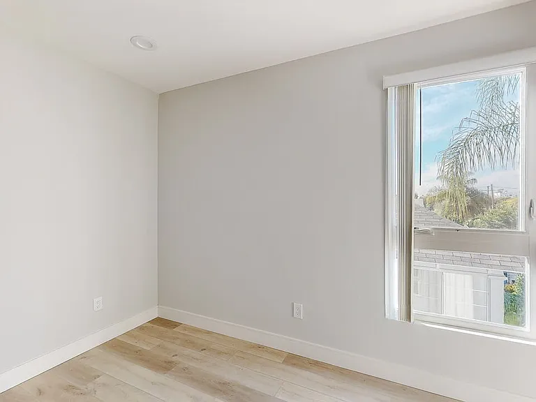 237 Rosemont Ave — Photo 21
