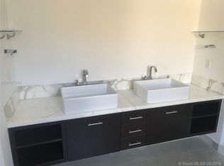 711 Crandon Blvd APT 202, Key Biscayne, FL 33149