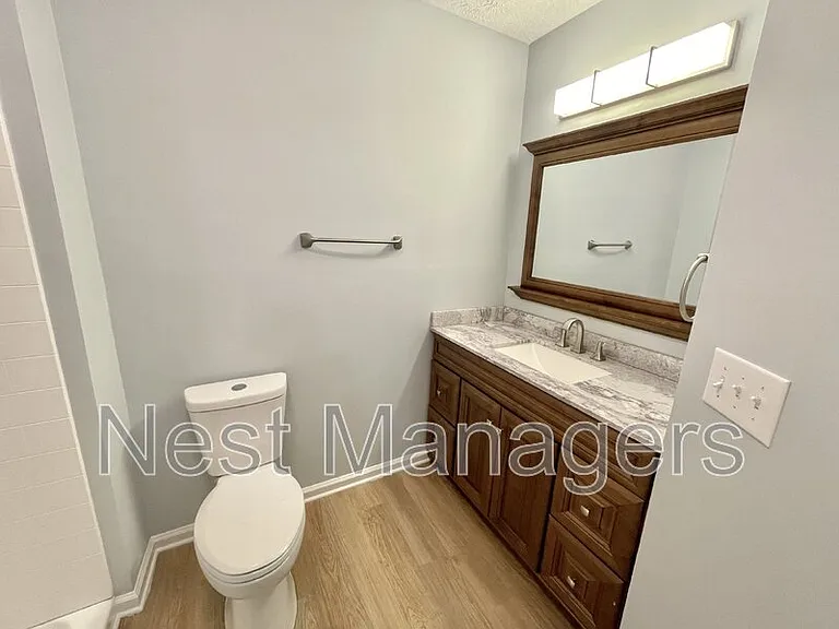 623 Daharan Dr — Photo 12