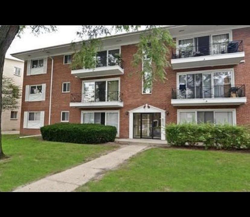 1st image of 10116 Old Orchard Ct #1A