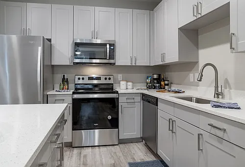 Tuscan Reserve Apartments Photo 1