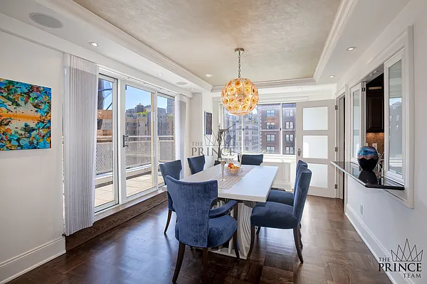 Sold by Compass | media 4