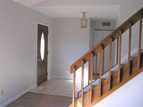 2nd image of 8677 Deer Hollow Dr