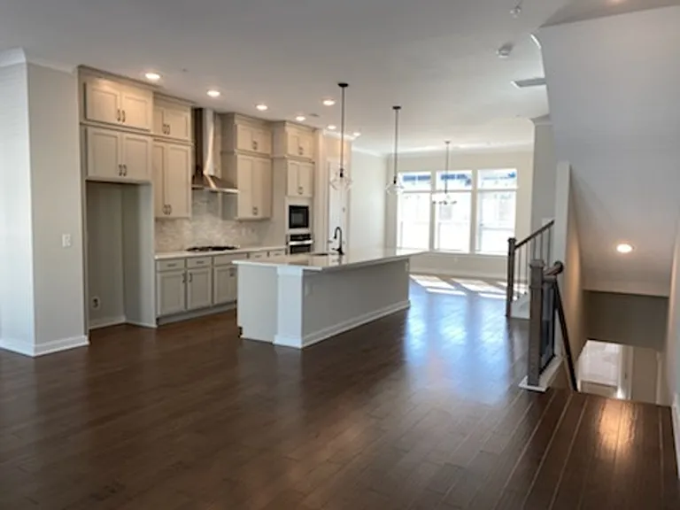840 Kenway Ave — Photo 5