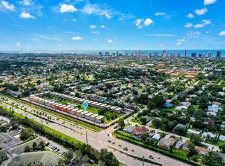 1400 Pompei Ln APT 73, Naples, FL 34103