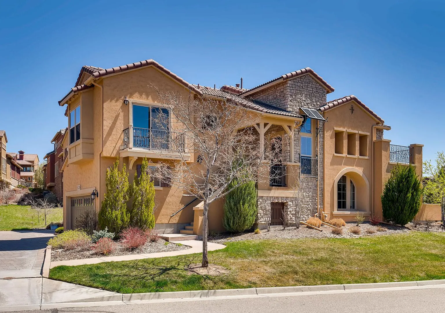 9139 Viaggio Way — Photo 1