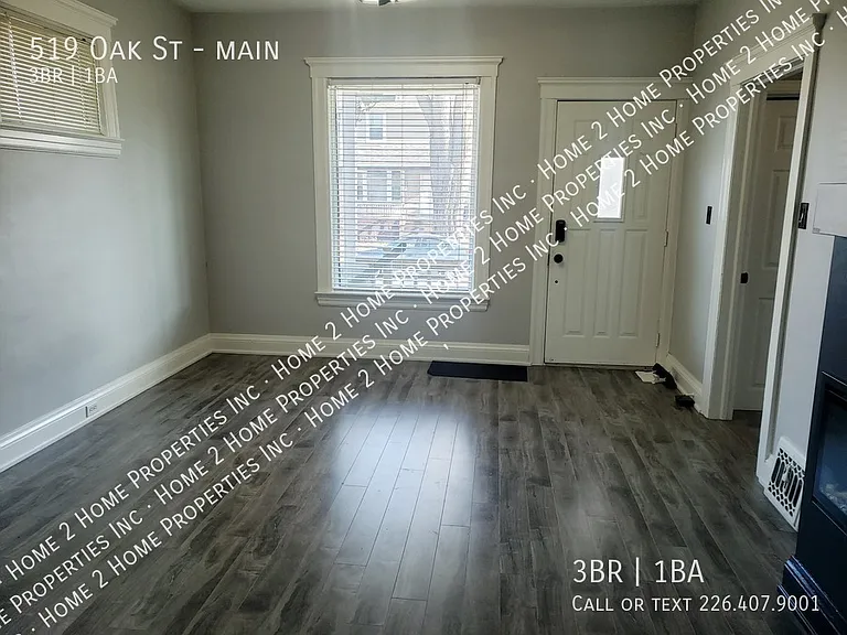 519 Oak St #MAIN — Photo 2