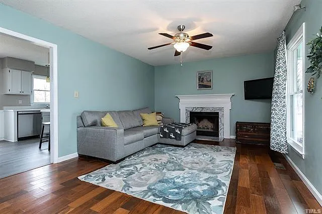 107 Perry Farms Dr — Photo 8