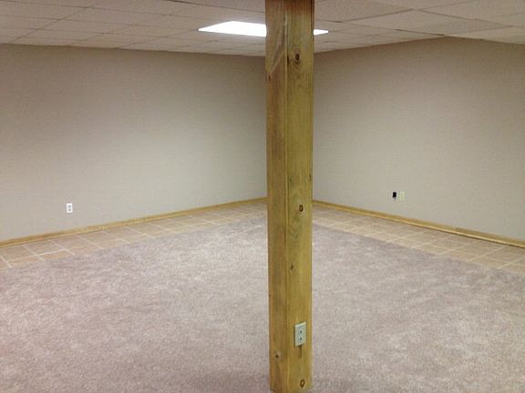 2nd image of 3809 Auburn Ct