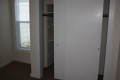 3 bed, 1.0 bath, 580 sqft, $1,150 — Photo 23