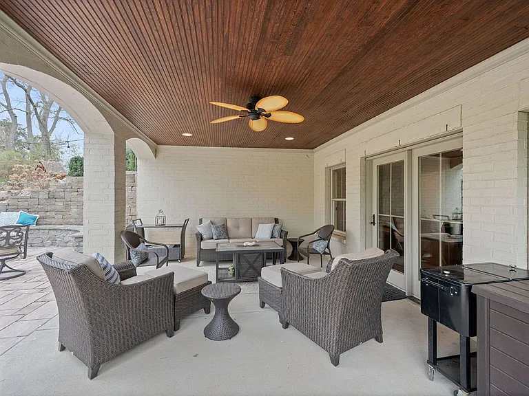 7715 Cathedral Hill Dr — Photo 59