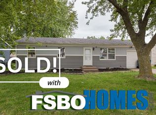 304 N 9th St, Eldridge, IA 52748