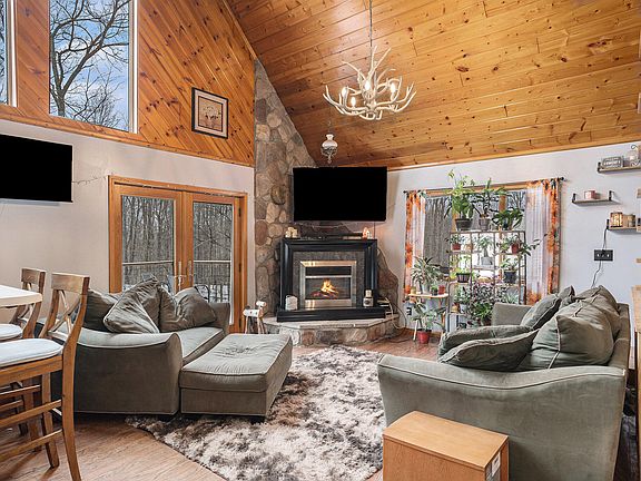 4th image of 515 Harter Dr