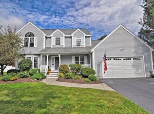 12 Lowe Meadow Ln, North Attleboro, MA 02760