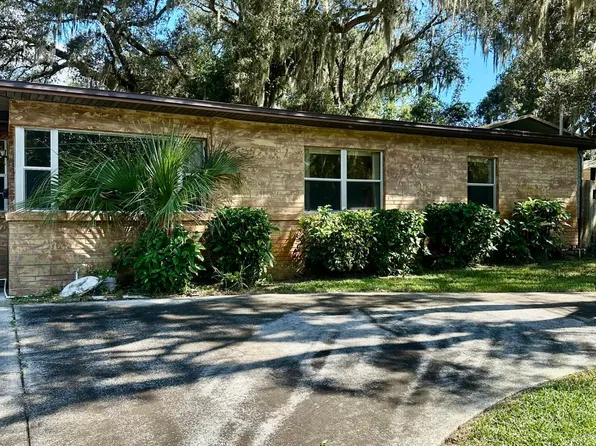 8845 ATTER Lane, Jacksonville, FL 32216