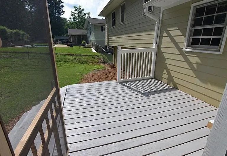 4220 Terrace Dr — Photo 27
