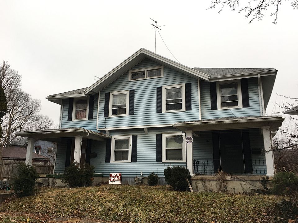 1st image of 27 E Elmwood Ave