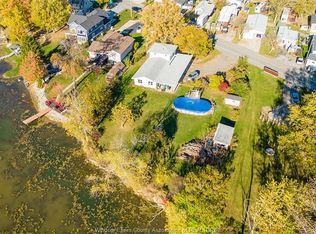 20966 Pier Rd, Chatham Kent, ON N0P 2P0