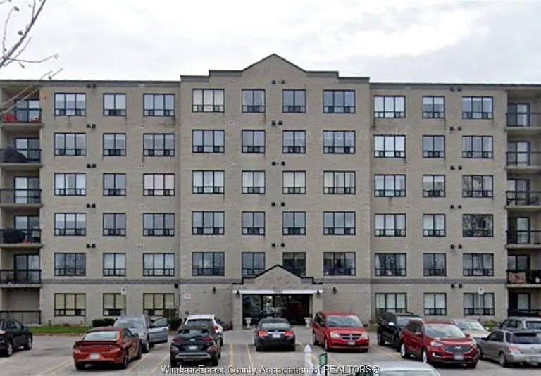 1885 Normandy St #104 — Photo 1