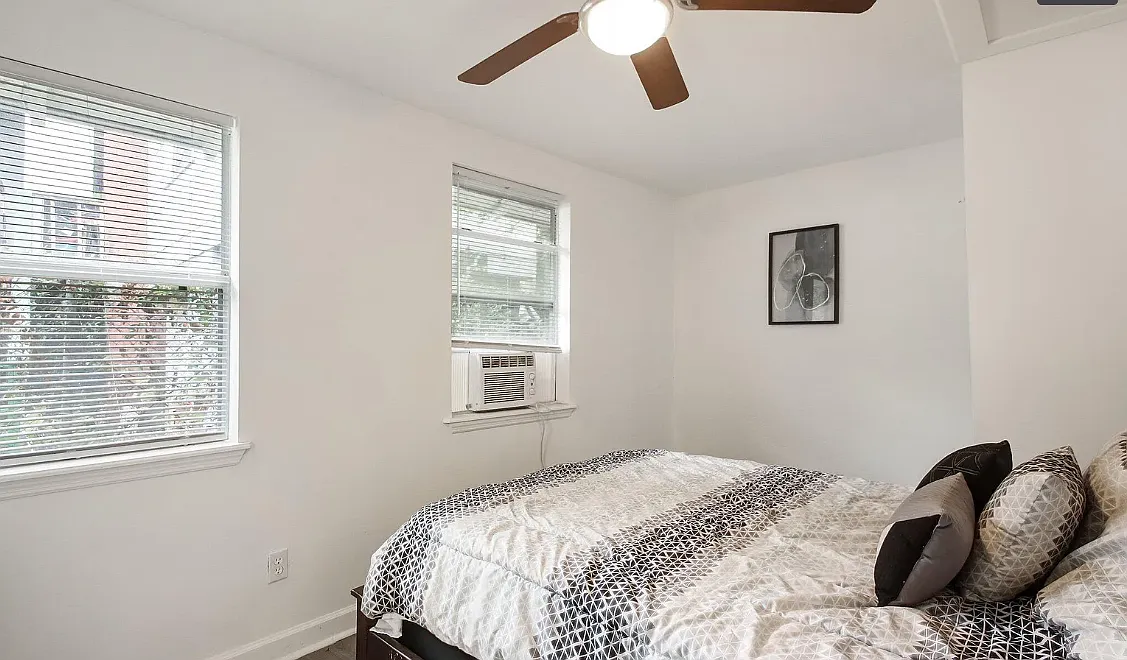 1 bed, 500 sqft, $1,350 — Photo 4