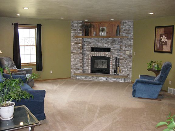 3rd image of N2872 Draheim Dr