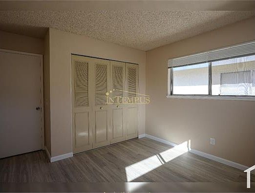 3rd image of 1401 Lexington Dr APT 3