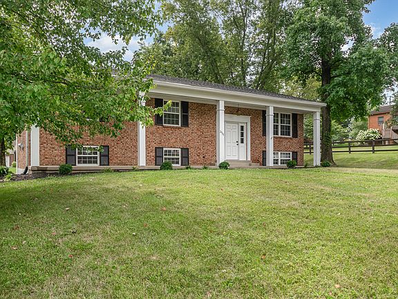 2nd image of 2935 Campus Dr