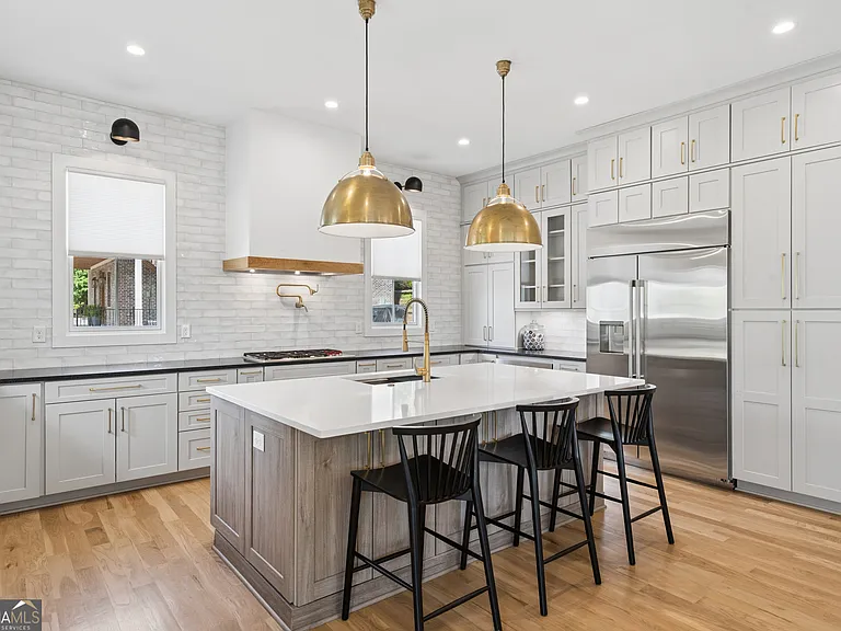 1150 Blair Ln — Photo 13
