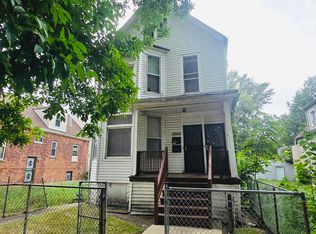 7946 S Muskegon Ave, Chicago, IL 60617