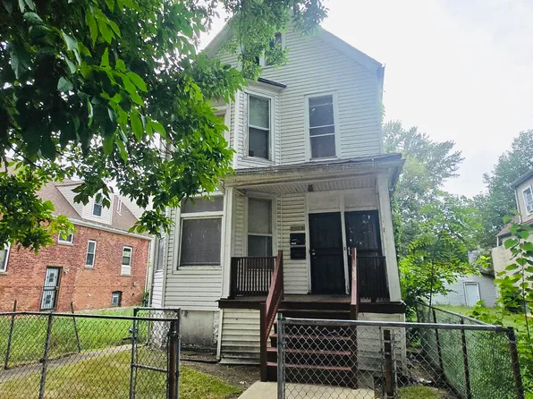 7946 S Muskegon Ave, Chicago, IL 60617