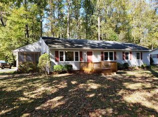 210 Linden Ave, URBANNA, VA 23175