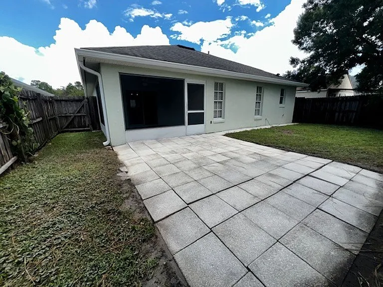 2024 Donegan Pl — Photo 51