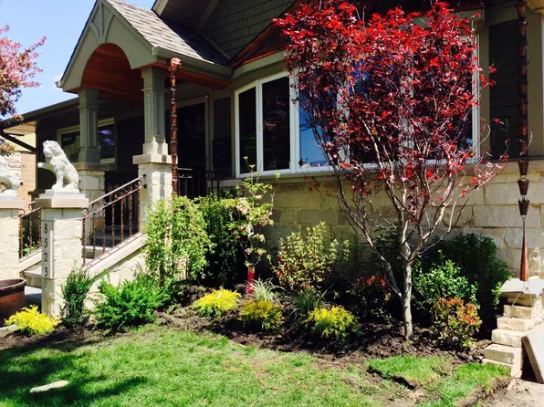 8523 N Oleander Ave, Niles, IL 60714