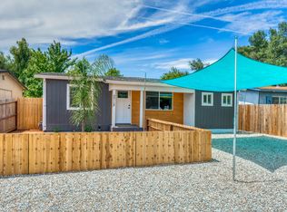 2712 Irwin Rd, Redding, CA 96002