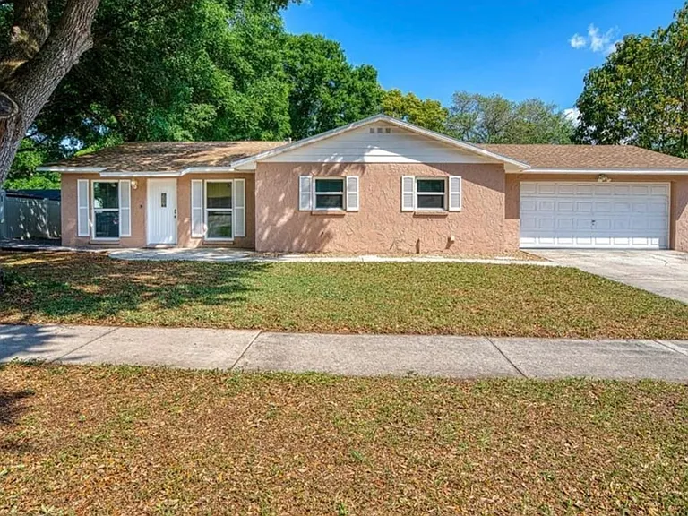 2313 Merrily Cir N — Photo 1