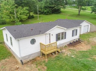 3935 Seven Springs Rd SE, Elizabeth, IN 47117