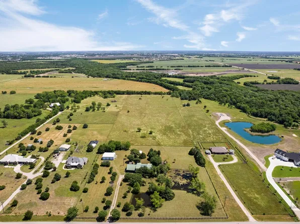 2767 Dowell Rd, Rockwall, TX 75032