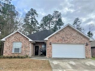 9832 Kalae St, Diamondhead, MS 39525