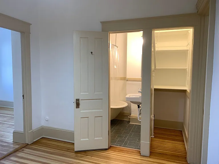 292 Lark St #2 — Photo 7