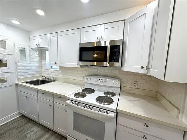 134 Metairie Ct #B — Photo 9