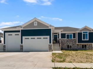 3319 W 1975 S, West Haven, UT 84401