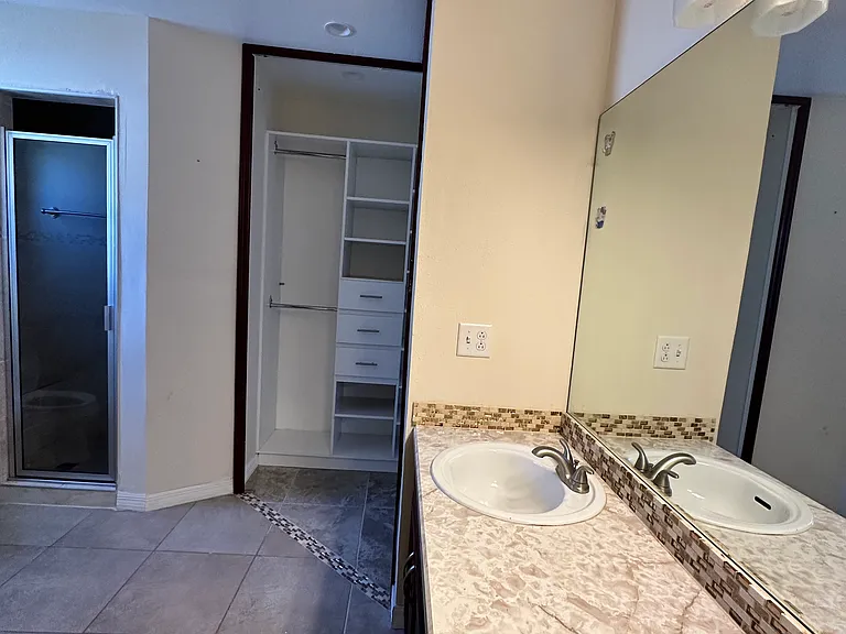 2250 Hannah Ln — Photo 16