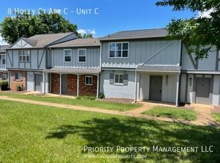 8 Holly Ct APT C, Harrisonburg, VA 22801
