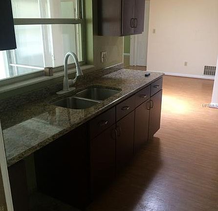 4th image of 6135 Gamble Dr