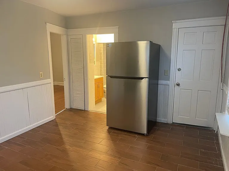 75 Madison St — Photo 3