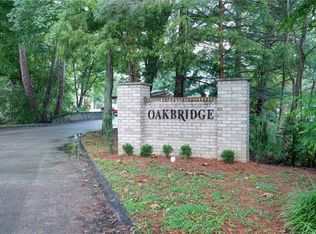 304 Oakbridge Dr #4, Hurricane, WV 25526